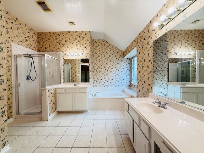 Building Photo - 103 Greenridge Cir