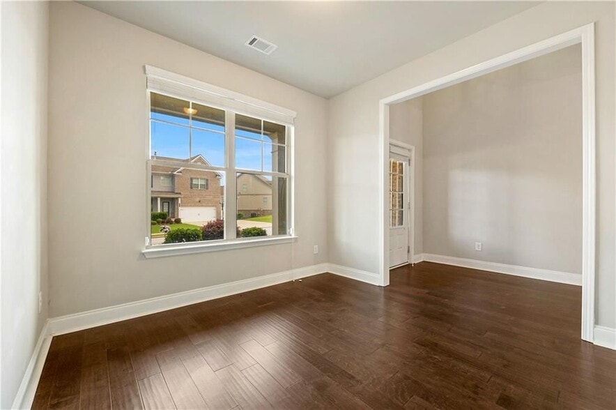 Building Photo - 422 Hinton Farm Wy.