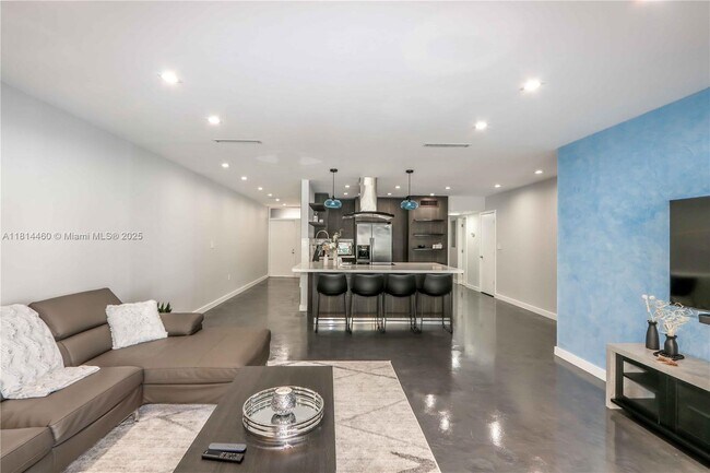 Building Photo - 16424 Briar Patch Pl
