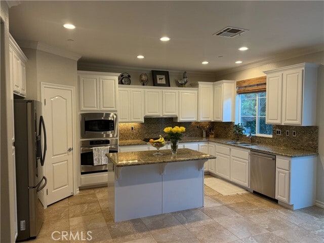 Building Photo - 18 Paseo Canos