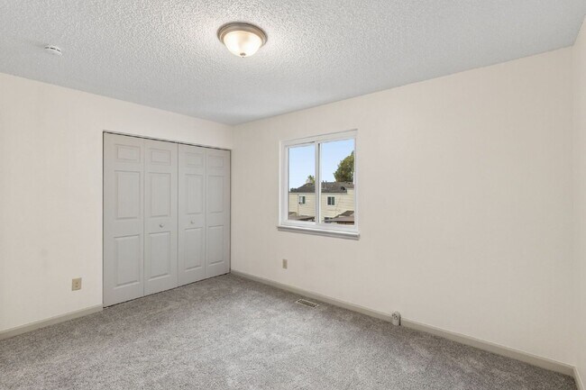 Building Photo - 3181 Vail Pass Dr