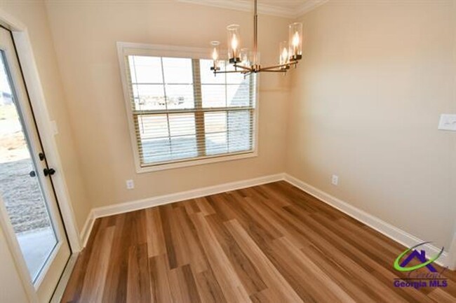 Building Photo - 204 Otters Rdg Dr