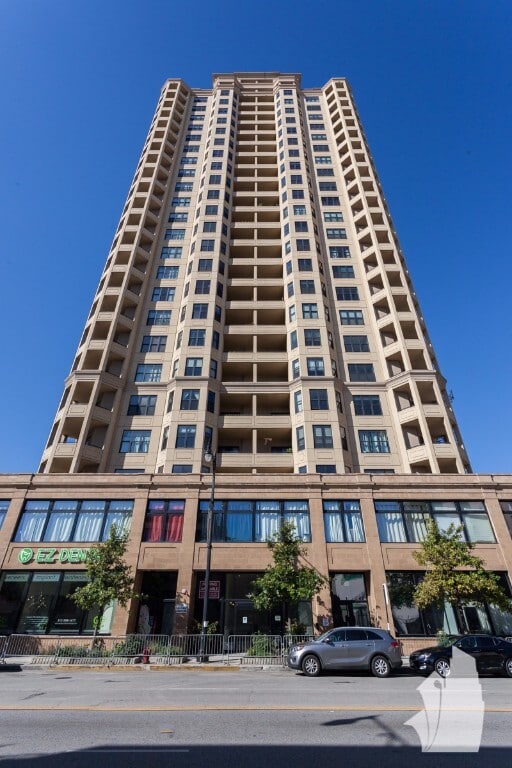 Building Photo - 1464 S Michigan Ave