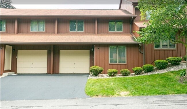 Primary Photo - 26 Treetop Dr