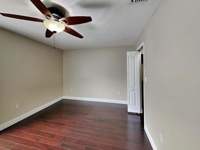 Building Photo - 12751 SW 28th Ct