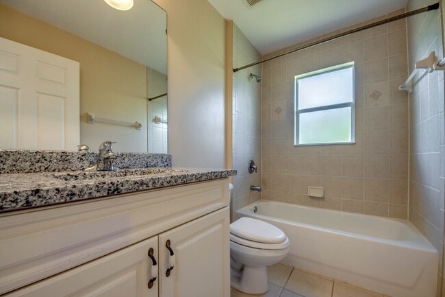 Building Photo - COMING SOON! 3 bedroom 2 bathroom single f...