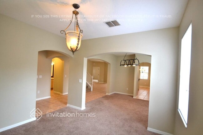 Building Photo - 6219 Gannetdale Dr