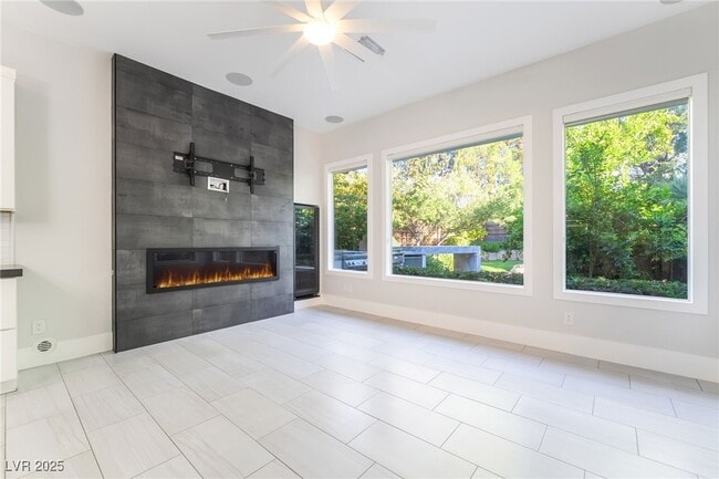 Building Photo - 72 Panorama Crest Ave