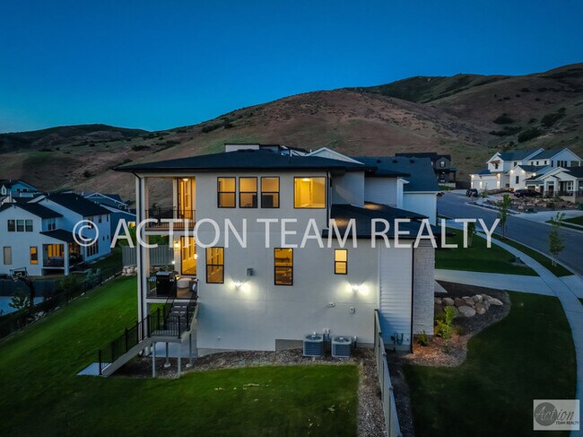 Building Photo - Fully furnished Home in Lehi, UT