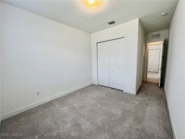 Building Photo - 5015 Frattina St.