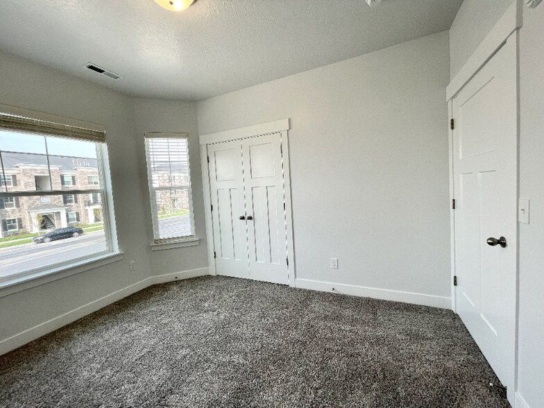 Building Photo - 13128 Keegan Dr