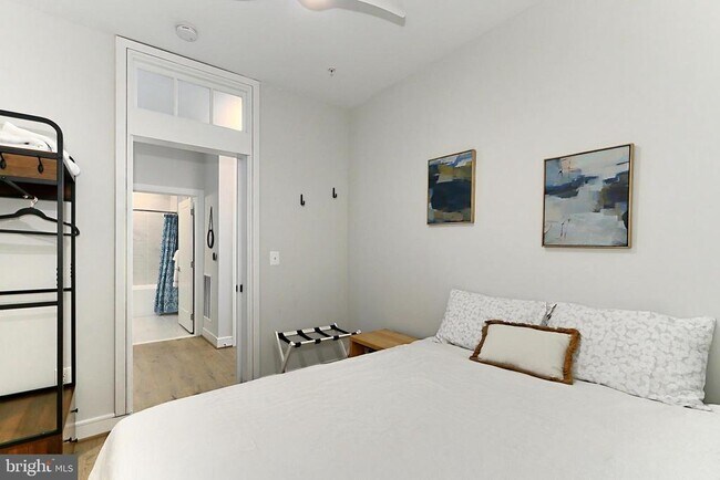 Building Photo - 635 Slaters Ln