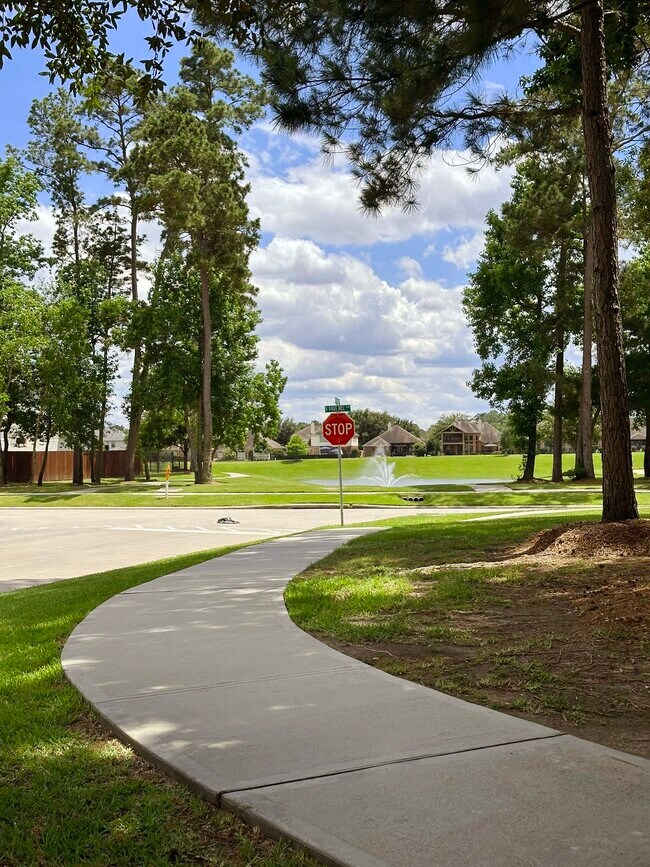 Building Photo - 25981 N Kings Mill Ln