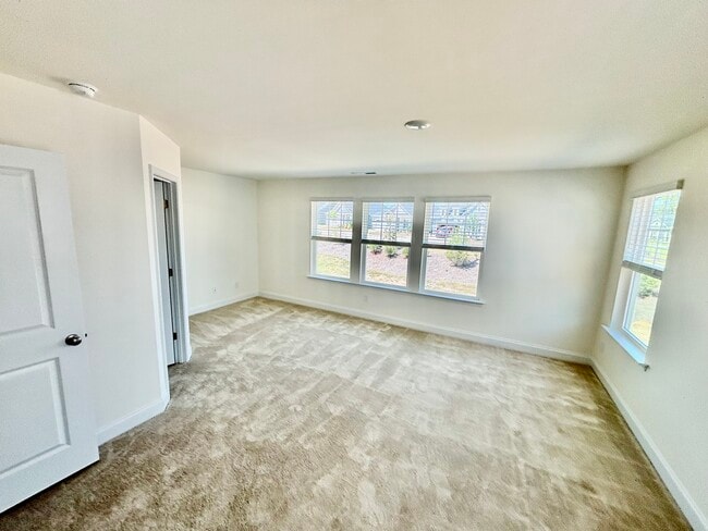 Building Photo - 812 Kensley Grv Ln