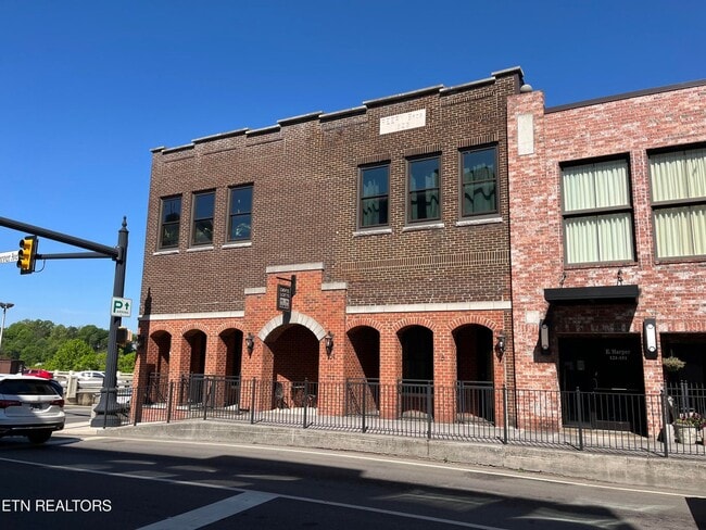 Building Photo - 126 McCammon Ave