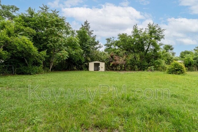 Building Photo - 3211 Alpine Rd