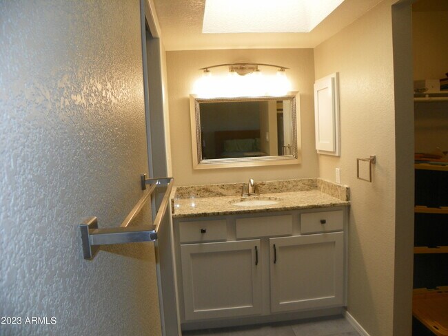 Building Photo - 4926 N 74th St