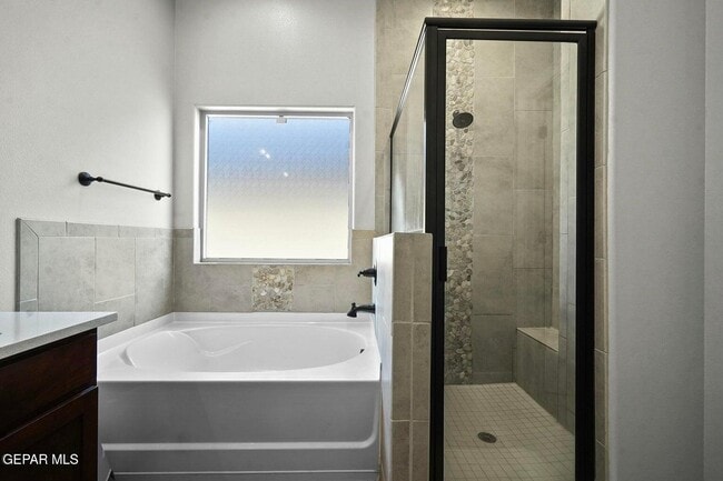 Building Photo - 13640 Matfen Ave