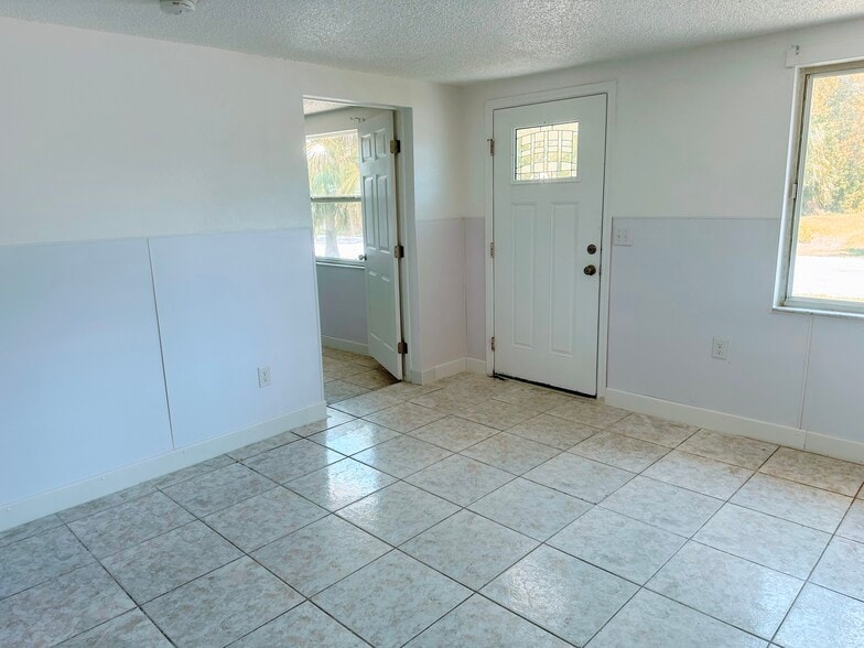 Building Photo - 8341 Wilkins St