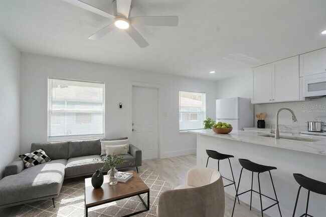 Building Photo - 3017 49th St S