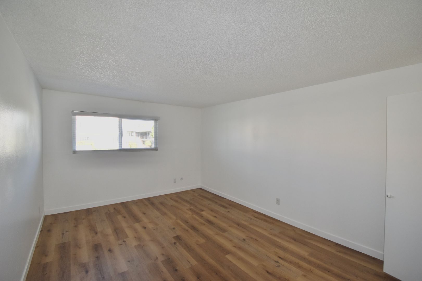 Building Photo - 13800 Sherman Way