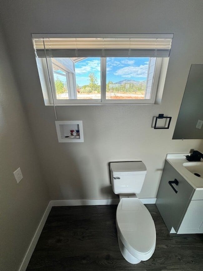 Building Photo - Breathtaking Views – Brand New 2 Bed, 1.5 Bath Home for Rent!  Available Nov 1st | Mt. Bally | Mt...