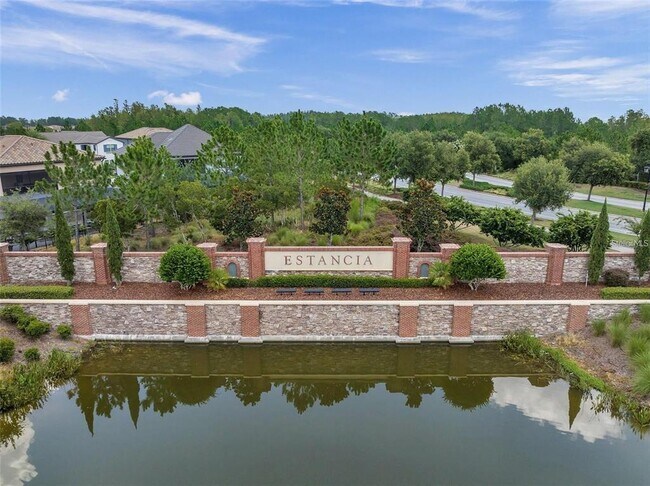 Building Photo - 5005 San Martino Dr