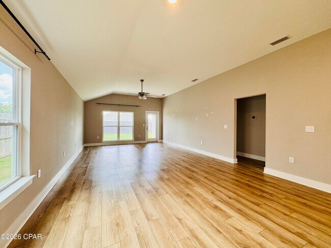 Building Photo - 290 Bayou Bend Ln