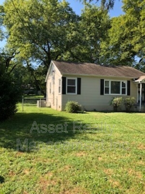 Building Photo - 2118 McClung Ave