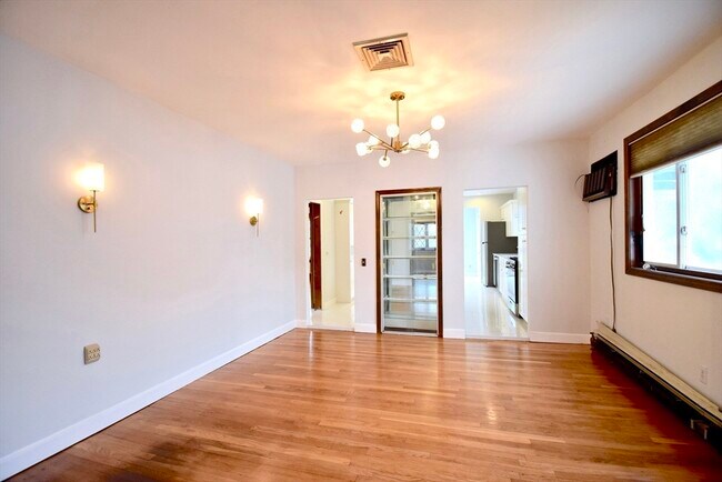 Building Photo - 144-146-146 Cleveland Ave