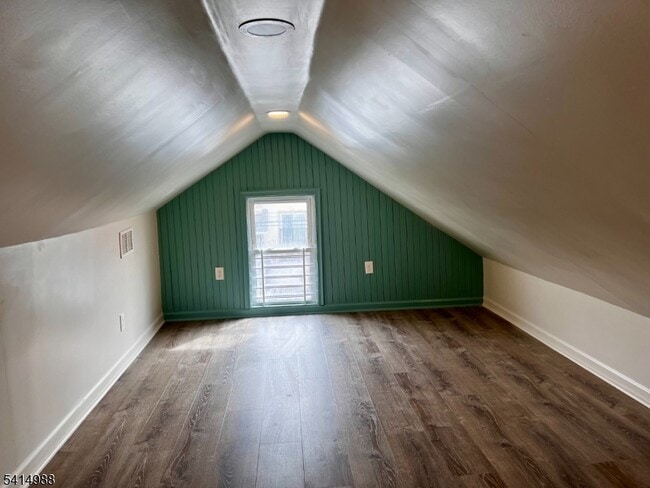 Building Photo - 51 Delaware St