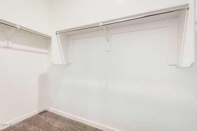 Building Photo - 399 Pelipa Dr