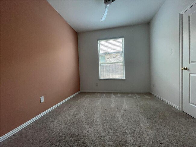 Building Photo - 10503 Dolce Ln