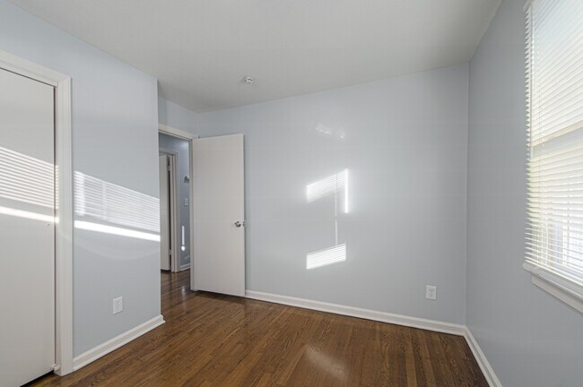Building Photo - 13228 Ashland Ave