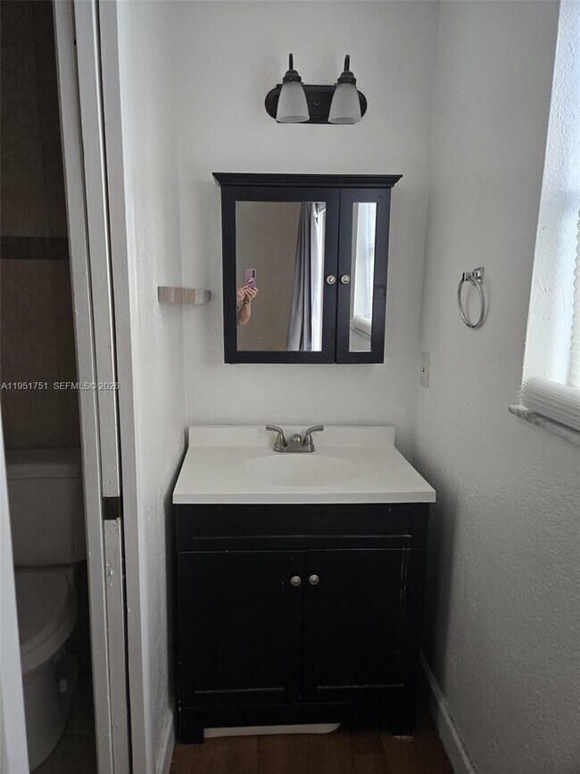 Building Photo - 10301 NW 33rd St