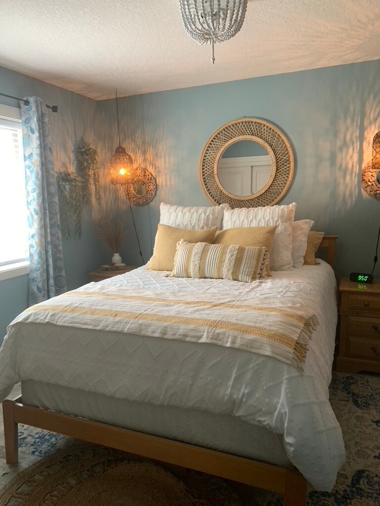 Bedroom 1 - 5401 NE 66th Dr