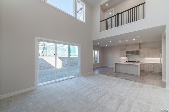 Building Photo - 300 Burwood