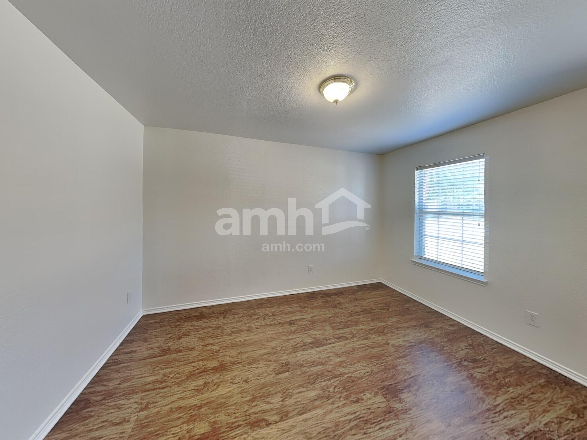 Building Photo - 7110 Chambers Creek Ln