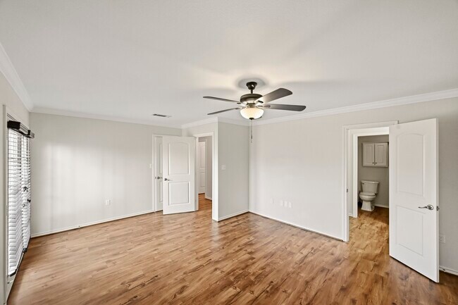 Building Photo - 16250 Indian Mill Dr