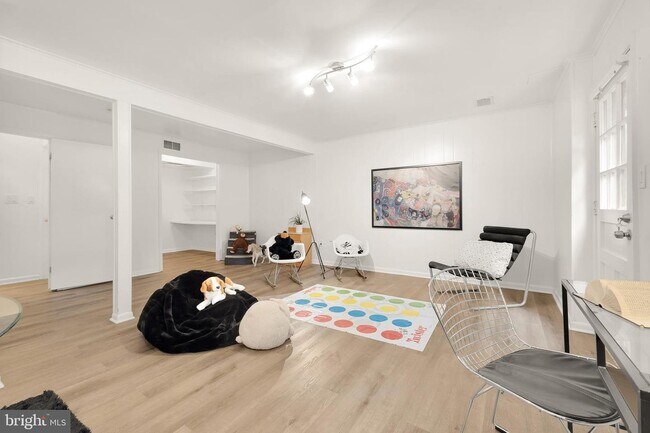 Building Photo - 10913 Bucknell Dr