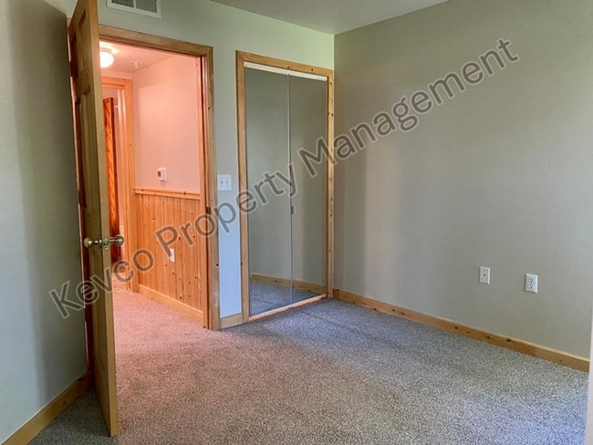 Building Photo - 4545 Wheaton Dr