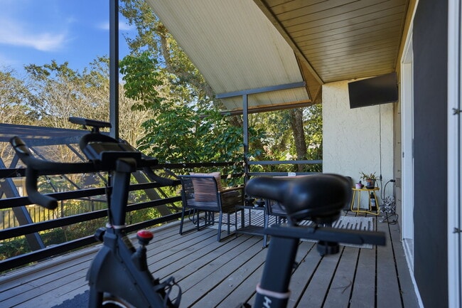 Building Photo - 13609 Heritage Way