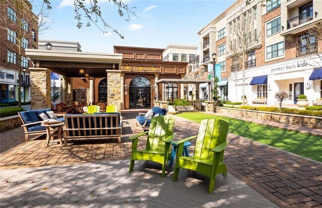 Building Photo - 12857 Waterside Dr