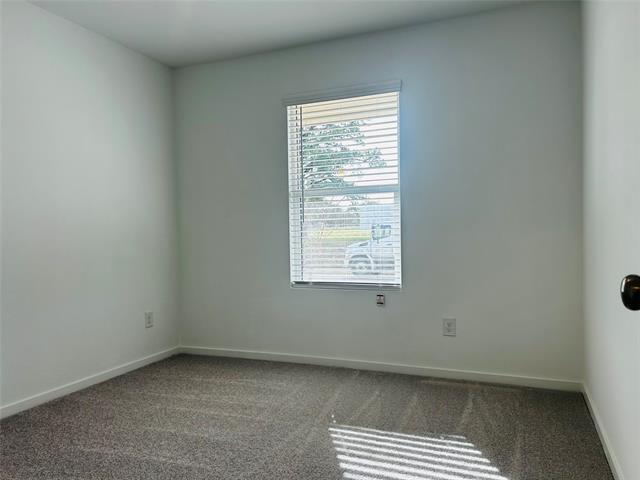 Building Photo - 717 Dressage Ln