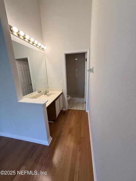 Building Photo - 8715 Belle Rive Blvd