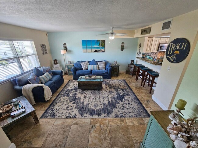 Building Photo - 339 Virginia St