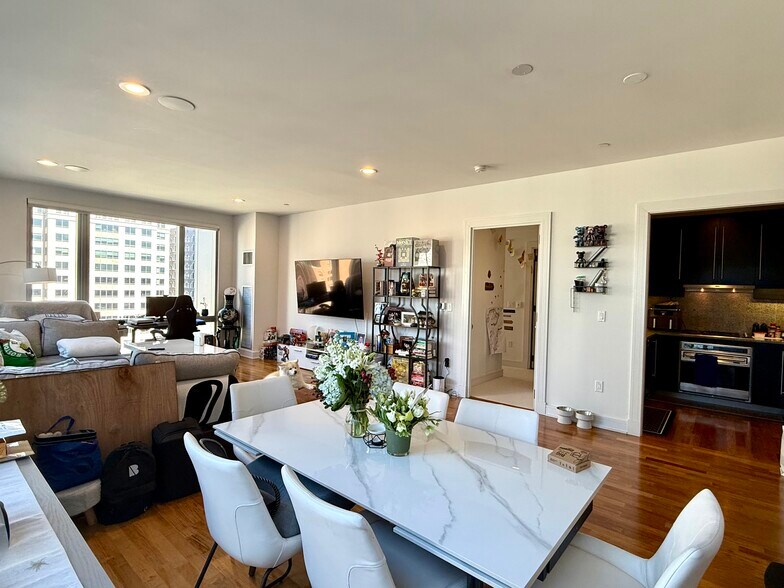 Building Photo - 500 Atlantic Ave