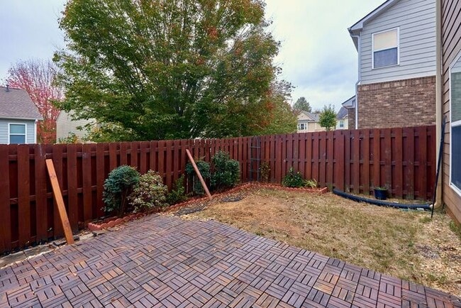 Building Photo - 3351 Archgate Ct