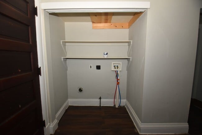 Building Photo - 508 S St Joseph St