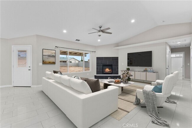 Building Photo - 8104 Corona Ave